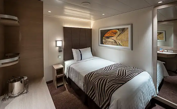 OS Infinite Oceanview Studio