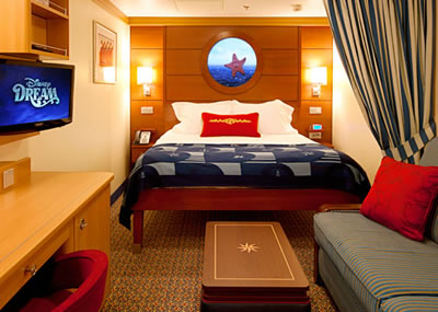 Deluxe Inside disney-cruise-line-disney-dream-10a-11a-11b-11c-foto-01