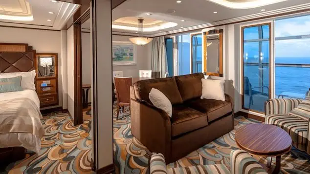 Concierge One-Bedroom Suite with Verandah disney-cruise-line-disney-dream-suite-2a