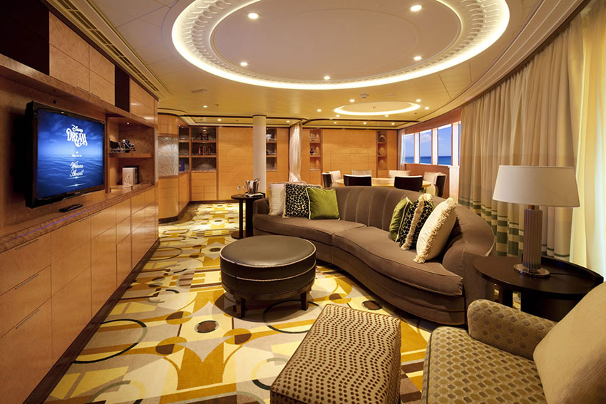 disney-cruise-line-disney-wonder-consierge-royal