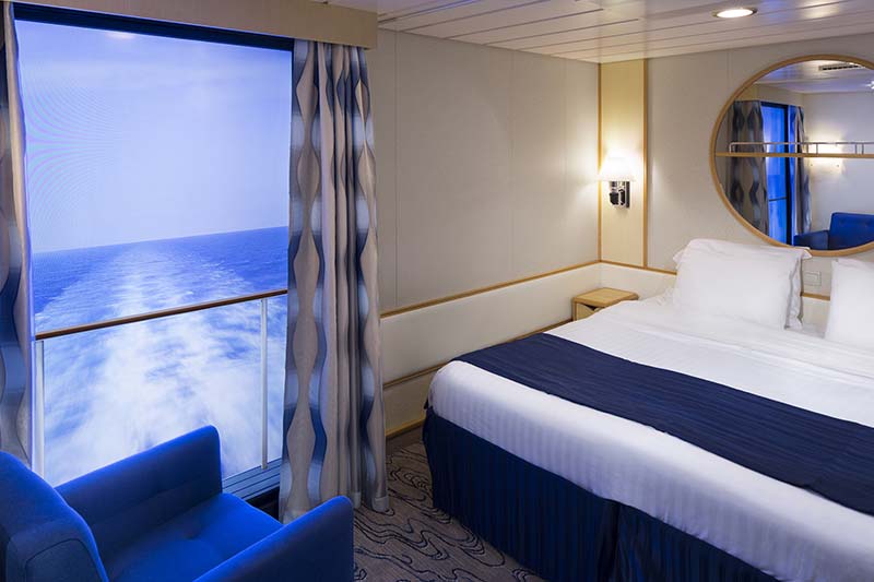 royal-caribbean-explorer-of-the-seas-4u