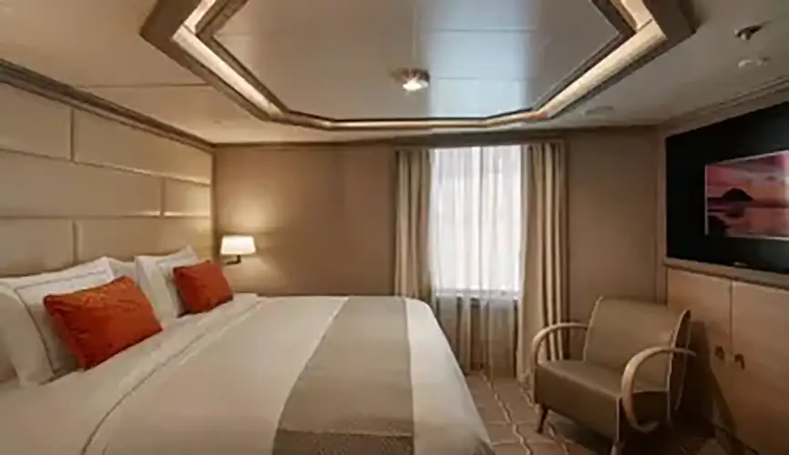 1-Bedroom Royal Suite with Wraparound Balcony silversea-silver-moon-royal-suite.webp