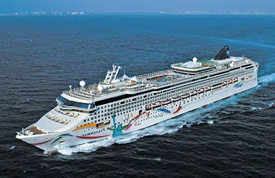 Norwegian Dawn1